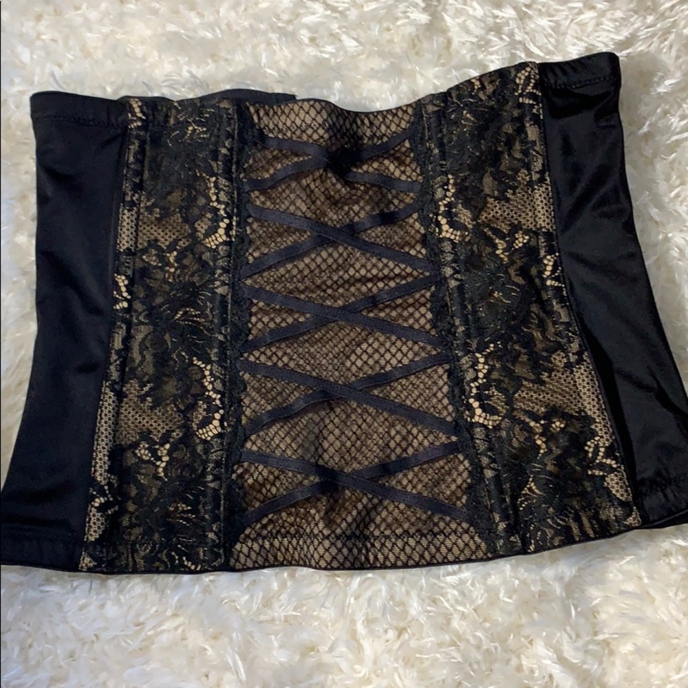 Maidenforms Lace Corset